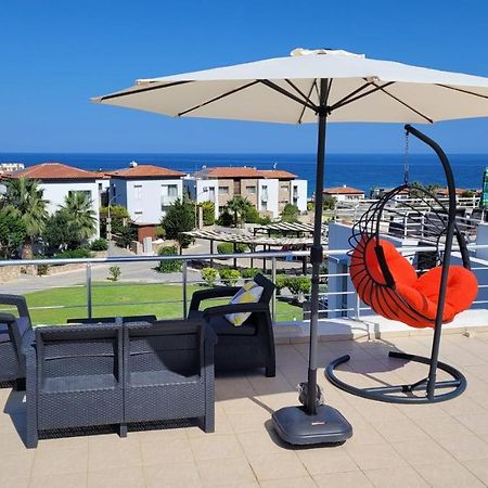 Sea And Mountain View Beachfront Penthouse Yali Екстер'єр фото